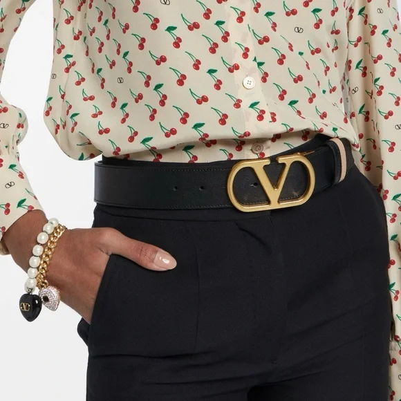 VALENTINO VLOGO reversible belt display picture 3